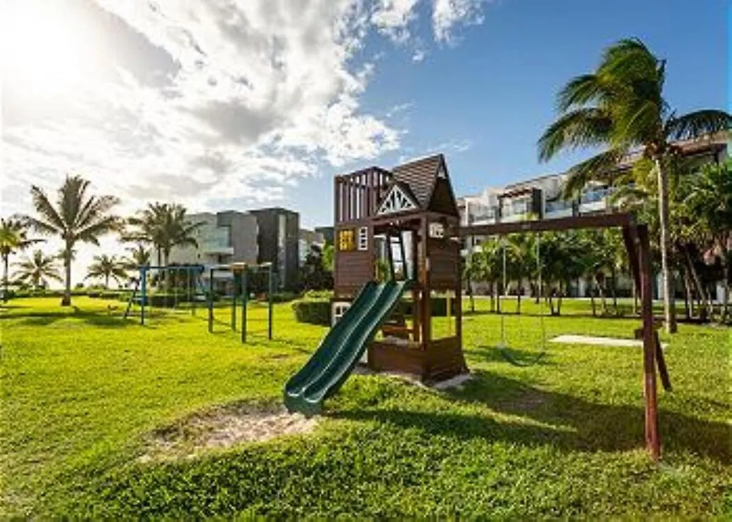 Condo Beach Front 2Br 3Bath Family Big Pool Jacuzzi Tenis Gym Spa Apartment