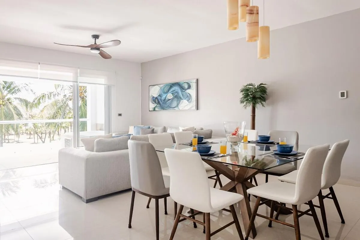 Condo Beach Front 2Br 3Bath Family Big Pool Jacuzzi Tenis Gym Spa 0*, Playa del Carmen Mexico